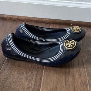 Tory Burch navy/bleach stripe 414 Caroline Flat